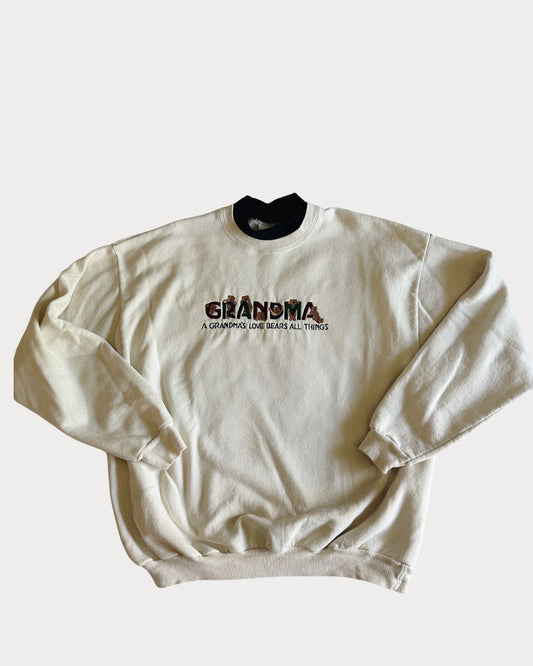 Vintage Grandma's Love Crewneck - Size XL